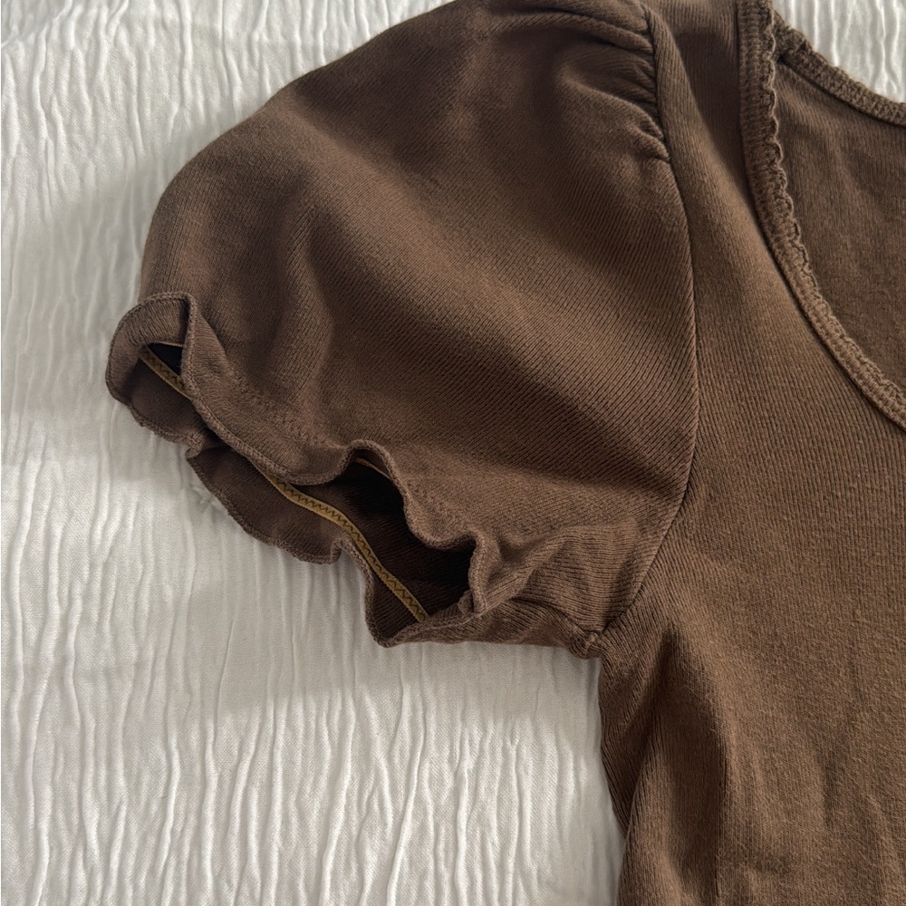 Brandy Melville Brown Short Sleeve
Cottage Core Top